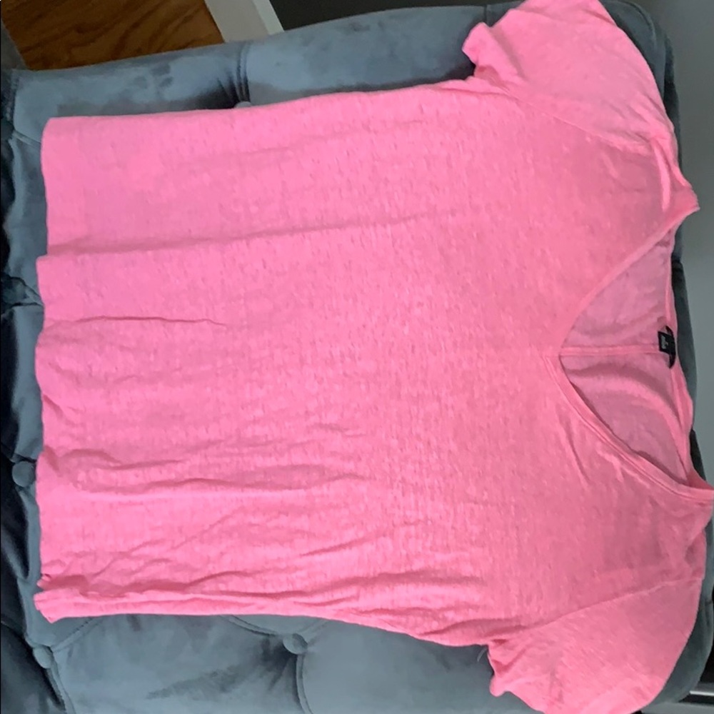 Shortsleeved top